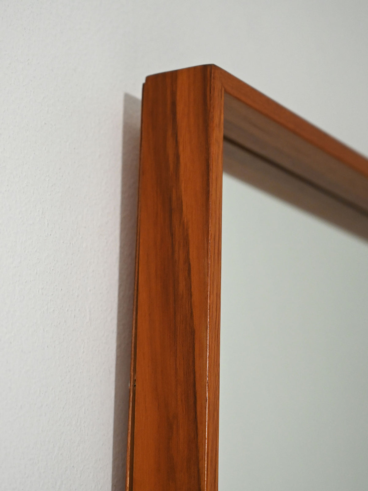 Specchio svedese in teak anni 50–60