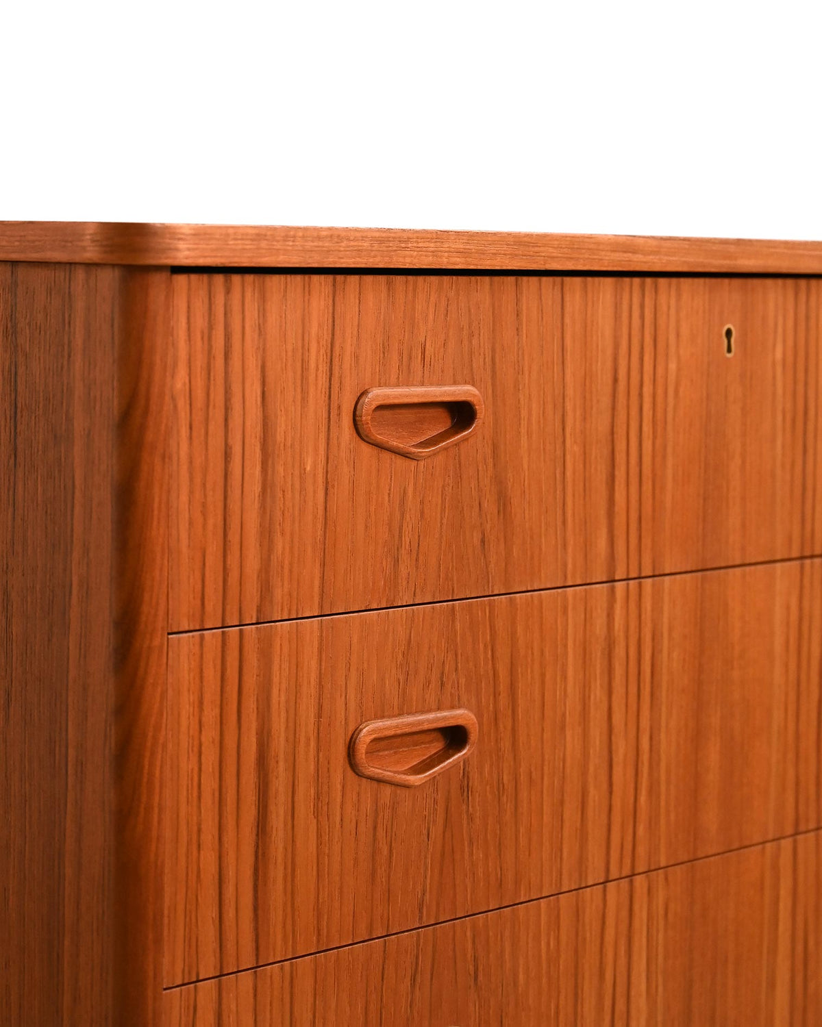 Sestina vintage scandinava in teak, anni ’60