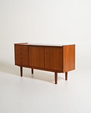 Sideboard scandinavo in teak con piano estraibile, anni '60