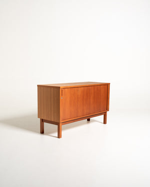 Sideboard a serranda orizzontale di Möbelindustrierna i Tierp AB, anni ’60