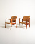 Coppia di poltroncine scandinave in similpelle, anni ’60