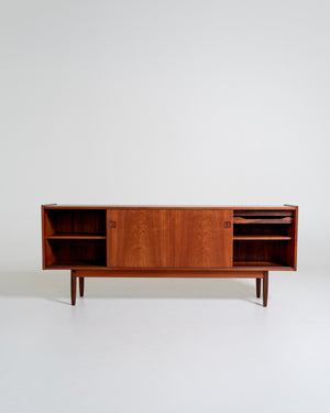 Sideboard in teak attribuito a Erik Brouer, Danimarca, anni ’50-’60