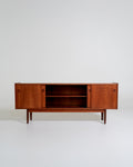 Sideboard in teak attribuito a Erik Brouer, Danimarca, anni ’50-’60