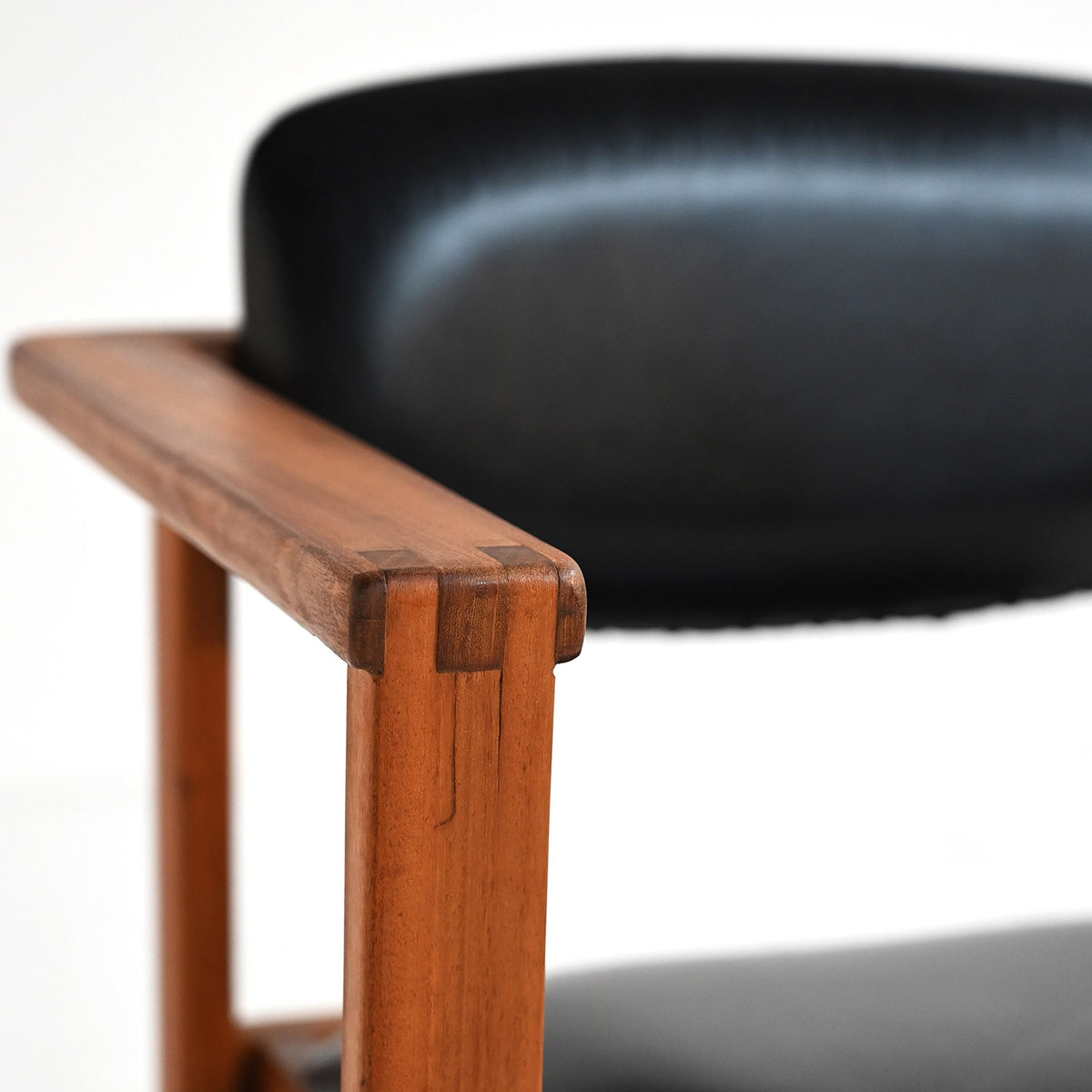 Sedia in teak e pelle, Danimarca anni ’60