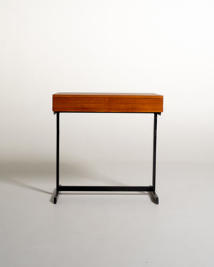 Scrittoio in teak con struttura in metallo nero, produzione europea, anni ’60