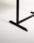Scrittoio in teak con struttura in metallo nero, produzione europea, anni ’60