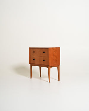 Comodino scandinavo in teak con due cassetti, anni '60