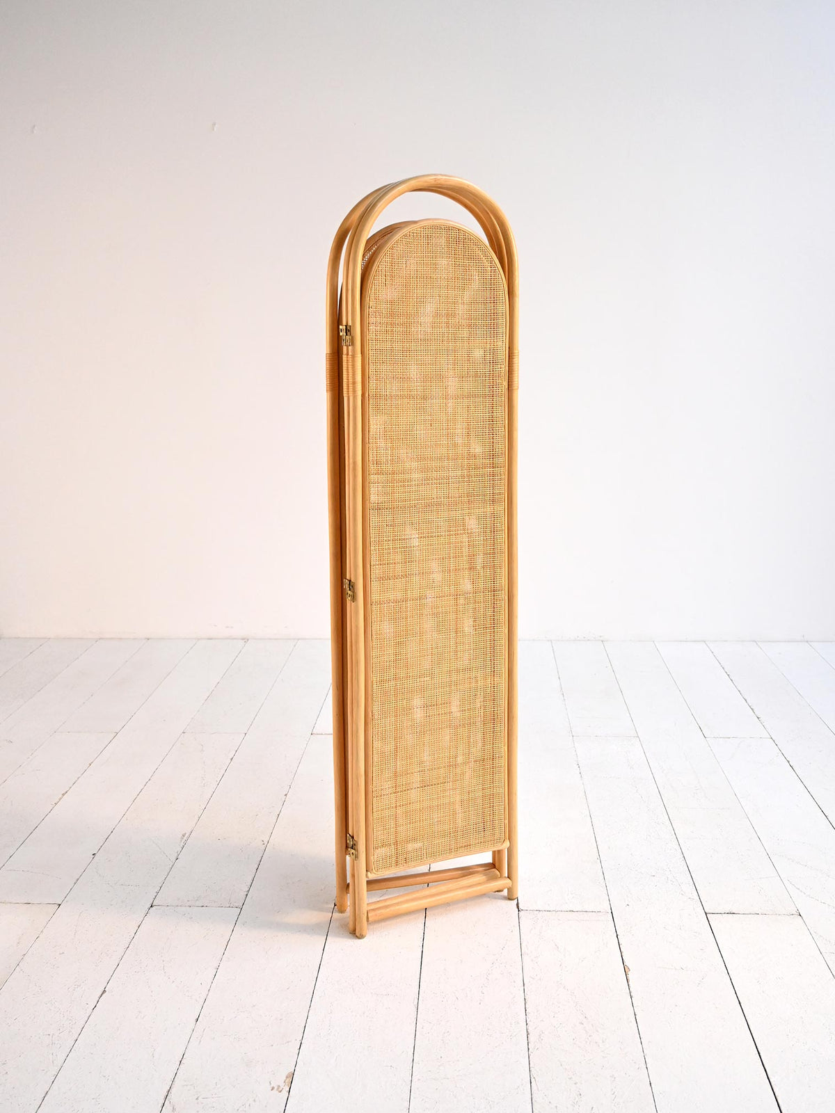 Paravento pieghevole in bambù e rattan, Scandinavia, seconda metà ‘900