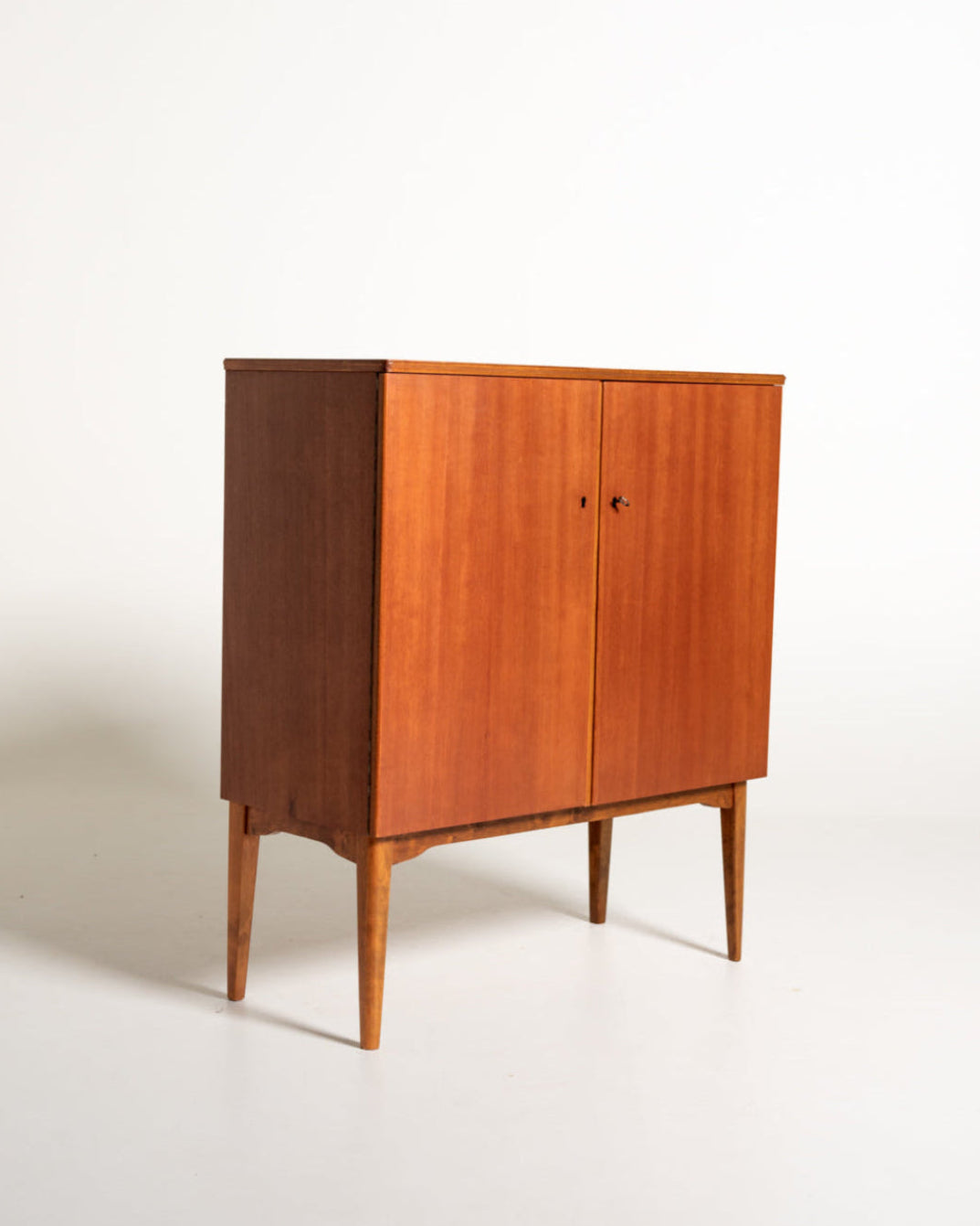 Cabinet svedese di Ferdinand Lundquist, anni '50