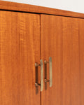 Sideboard scandinavo in teak con cassetti a tegola, metà Novecento