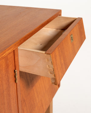 Sideboard scandinavo in teak con cassetti a tegola, metà Novecento