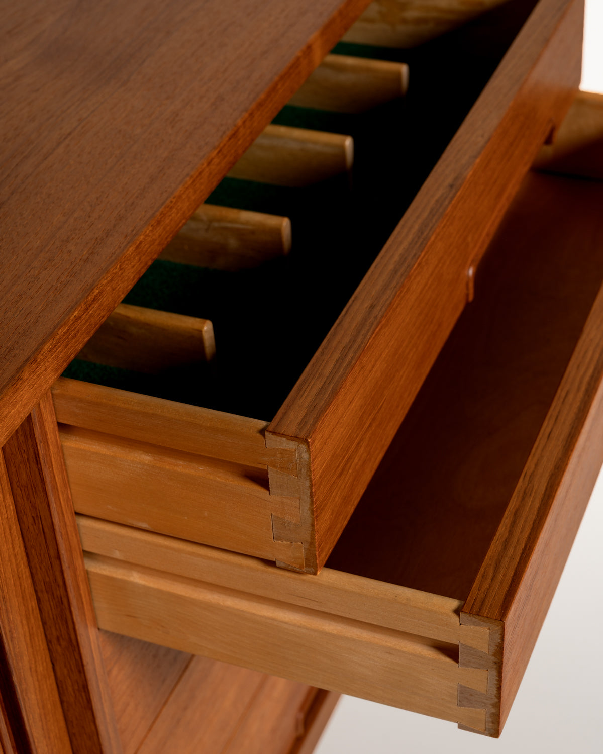 Sideboard “Trento” di Nils Jonsson per Troeds, Svezia, anni ’60