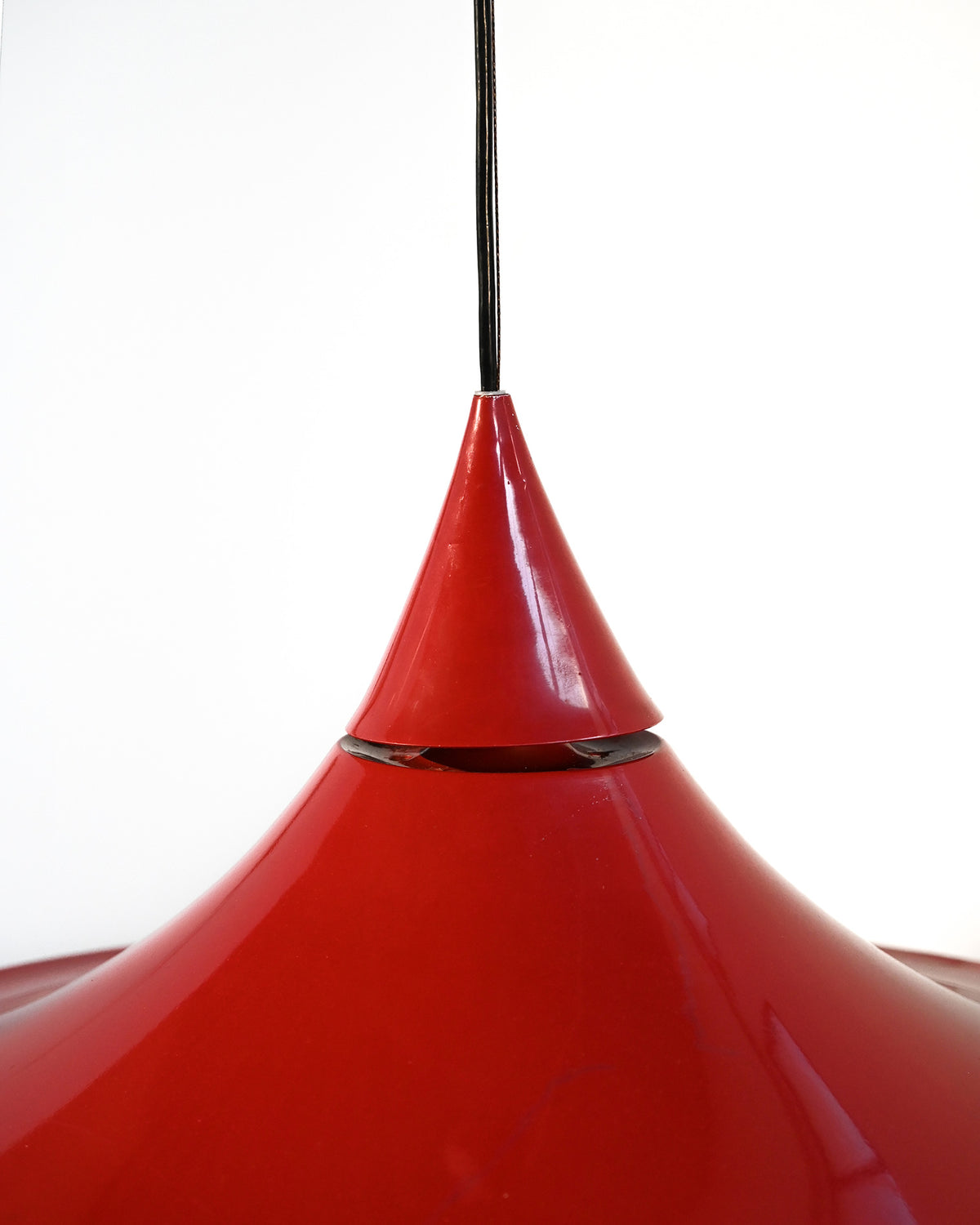 Coppia di lampade da soffitto attribuibili al modello “Semi” di Claus Bonderup e Torsten Thorup per Fog & Mørup, anni ’60