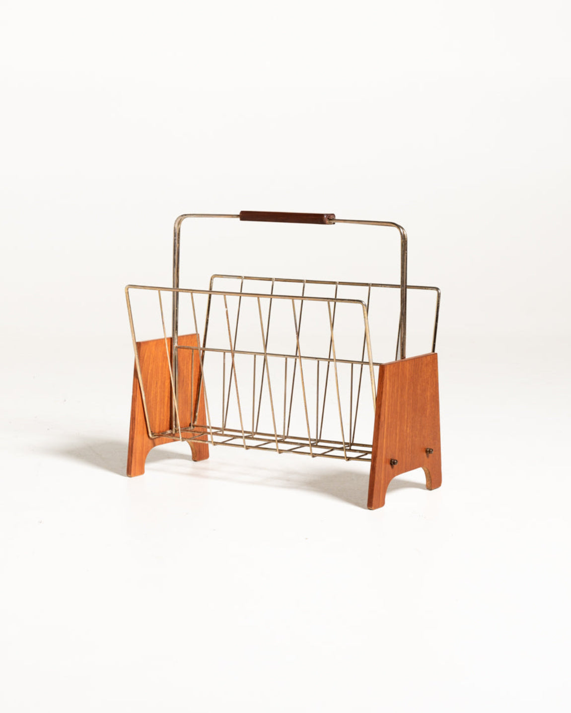 Portariviste scandinavo in teak e ottone, anni ’60