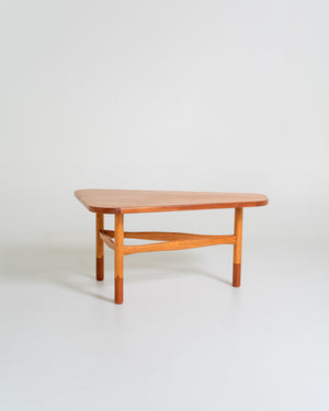 Tavolino in teak e rovere di Yngve Ekström per Westbergs Möbler, Svezia, anni ’50