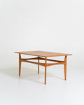 Tavolino in rovere di Karl-Erik Ekselius per JOC, Svezia, anni ’50