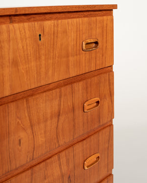 Cassettiera in teak con maniglie incassate, Scandinavia, anni '50/'60