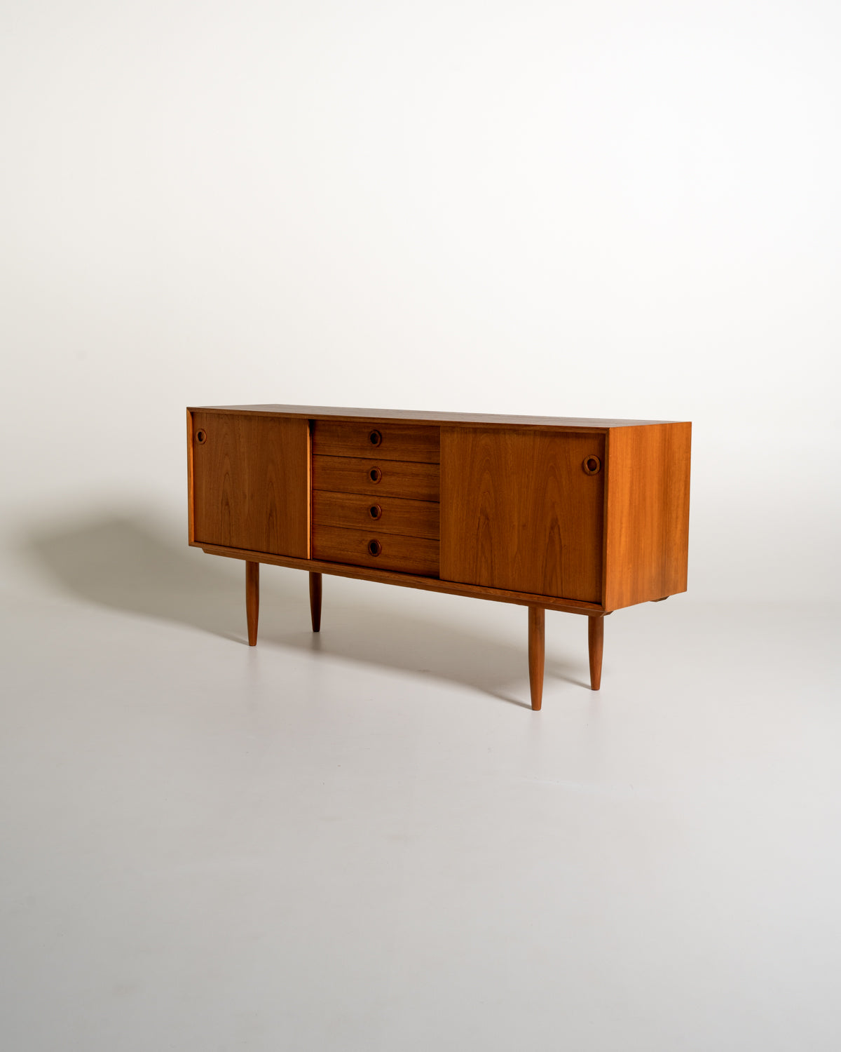 Sideboard danese in teak, anni ’60