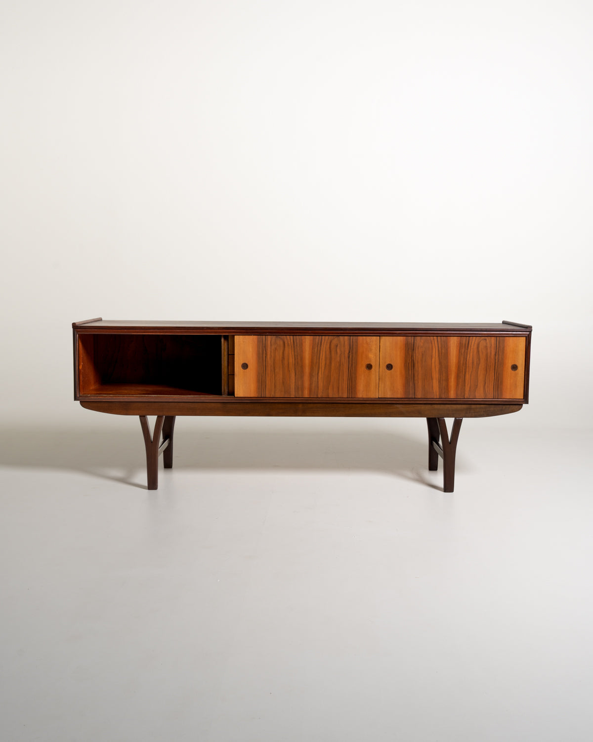 Sideboard scandinavo in palissandro e rovere, anni '60