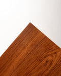 Piccolo mobile contenitore scandinavo in teak anni '60
