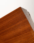 Cassettiera scandinava in teak a quattro cassetti