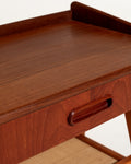 Comodino scandinavo in teak con ripiano