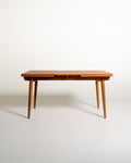 Tavolo “AT-312” di Hans J. Wegner per Andreas Tuck, anni ’50