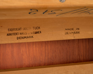 Tavolo “AT-312” di Hans J. Wegner per Andreas Tuck, anni ’50