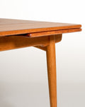 Tavolo “AT-312” di Hans J. Wegner per Andreas Tuck, anni ’50