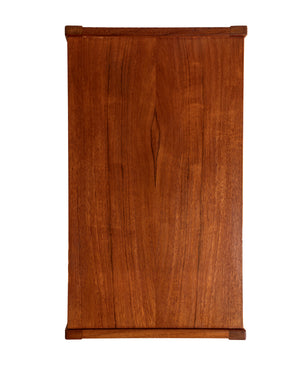 Comodino scandinavo in teak dalle linee razionaliste