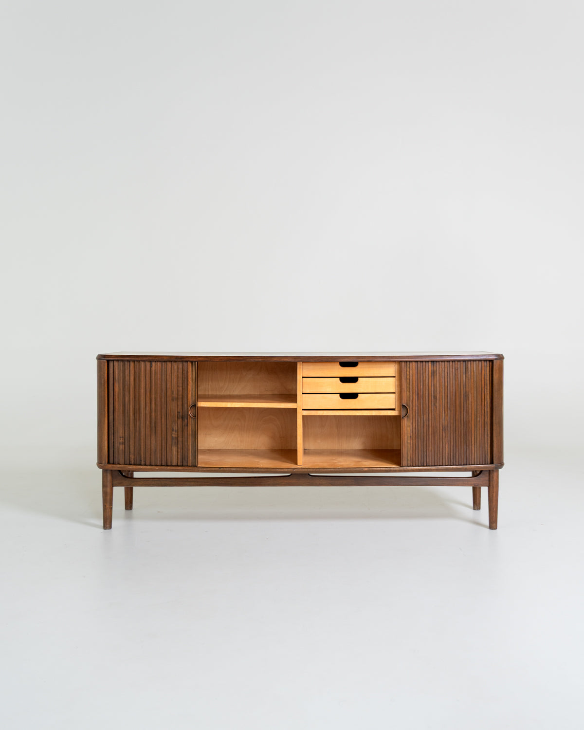 Sideboard in noce di Kurt Olsen per Andersen & Bohm, Danimarca, anni '50