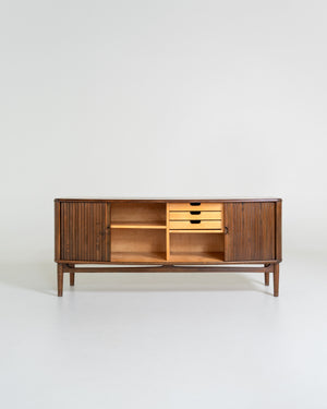Sideboard in noce di Kurt Olsen per Andersen & Bohm, Danimarca, anni '50