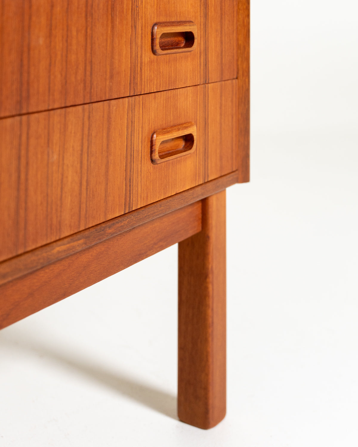 Highboard in teak, Svezia, anni ’60