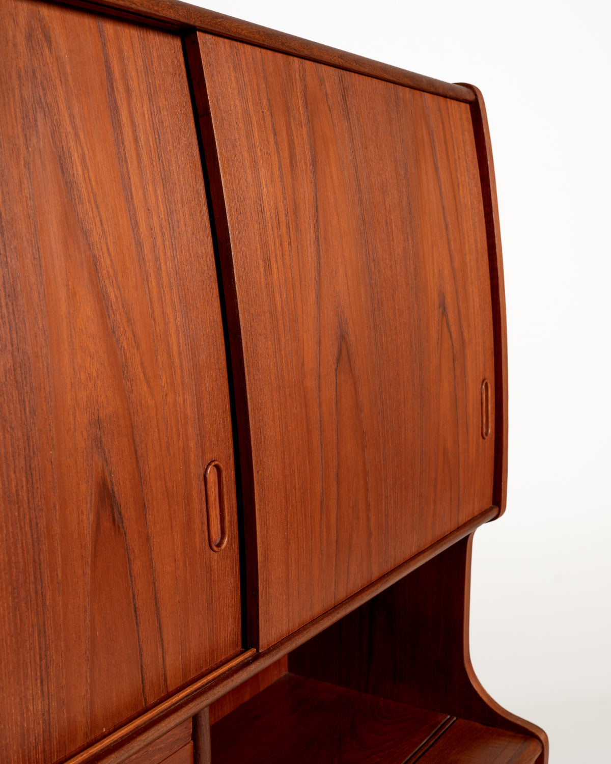 Highboard danese in teak con vano bar