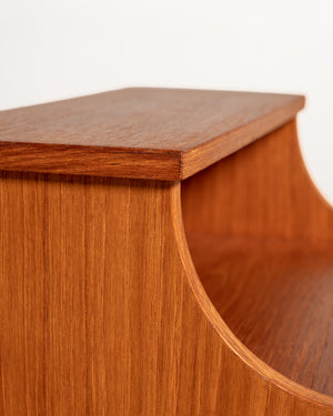 Comodino svedese in teak e faggio di AB Carlström & Co Möbelfabrik, anni ’60