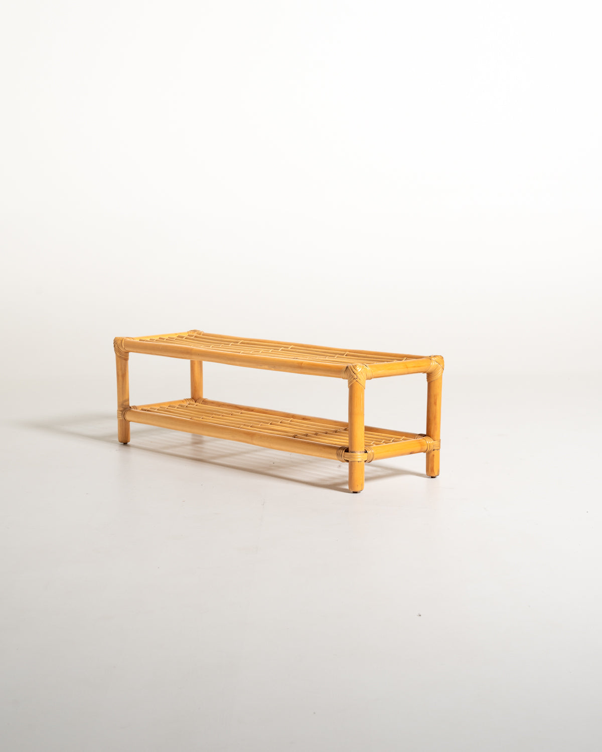 Panca scandinava in bambù e rattan, seconda metà del ’900