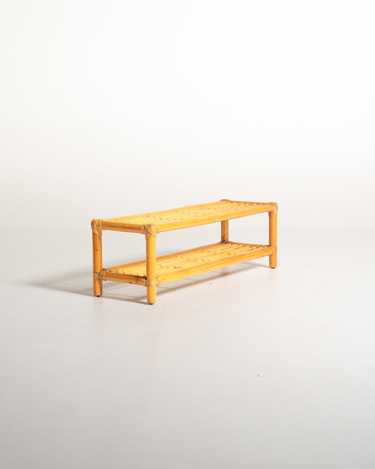Panca scandinava in bambù e rattan, seconda metà del ’900
