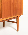 Highboard scandinavo in teak e rovere, anni ’60