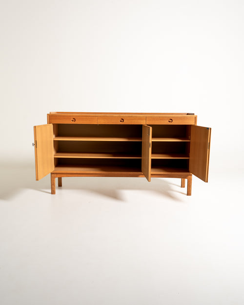 Sideboard in rovere di Skaraborgs Möbelindustri, Svezia, anni ’60