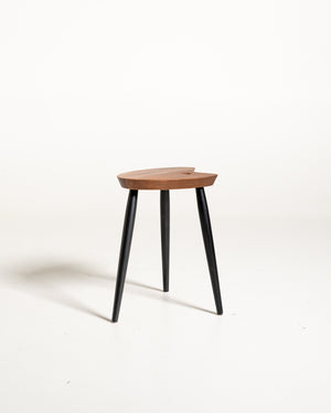 Sgabello con top a tavolozza in teak, Scandinavia, anni ’50