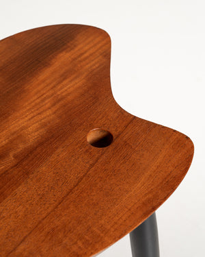 Sgabello con top a tavolozza in teak, Scandinavia, anni ’50