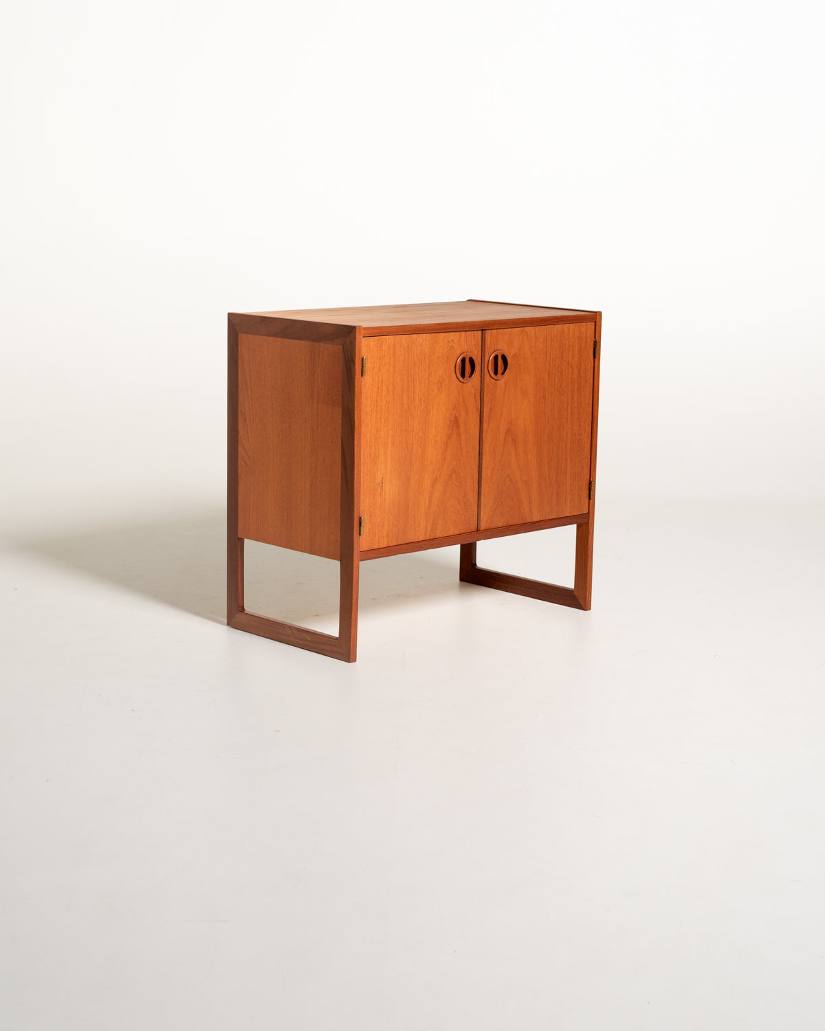 Cabinet “Domino” in teak di Arne Wahl Iversen, Svezia anni ’60