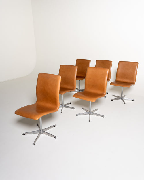 Sedie “Oxford” di Arne Jacobsen per Fritz Hansen, 1969