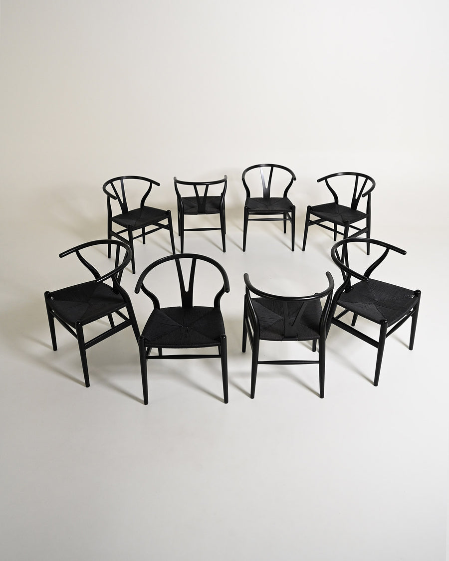 Set di 8 sedie “Wishbone Chair” “CH24” di Hans J. Wegner, anni '90