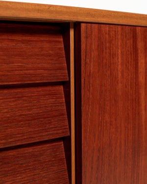 Sideboard “Trio” di Nils Jonsson per Hugo Troeds, anni ’60