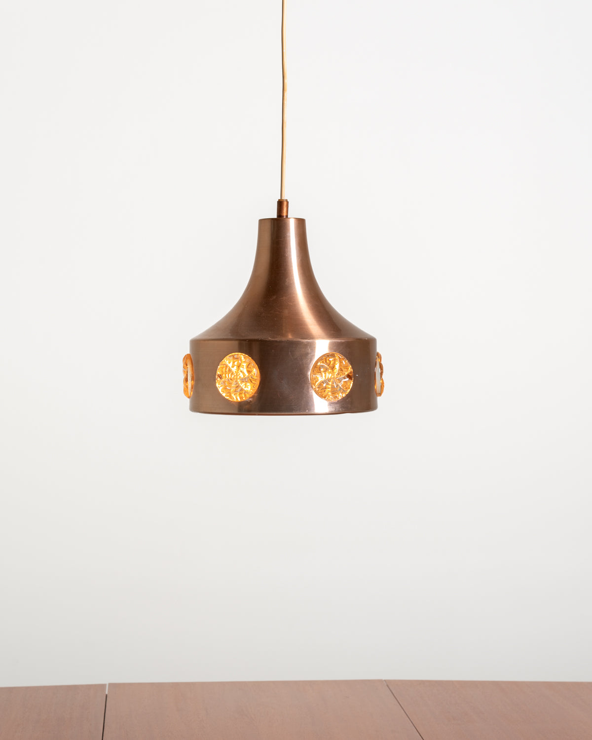 Lampada a sospensione svedese in metallo e vetro, anni ’60/’70