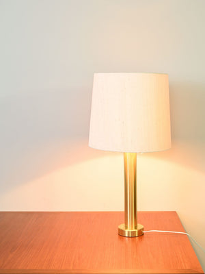 Lampada dorata in ottone 2