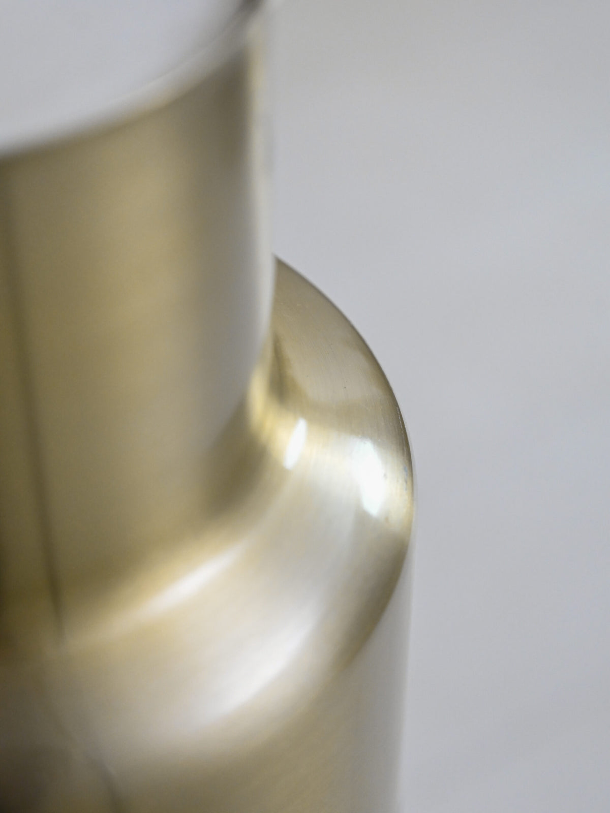 Coppia di lampade a sospensione vintage oro