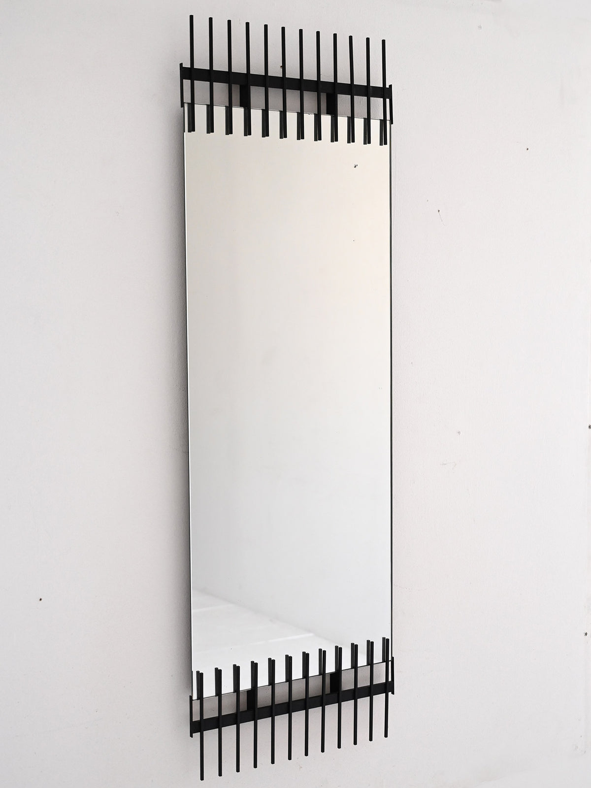 Specchio di Ettore Sottsass per Santambrogio & De Berti, 1958
