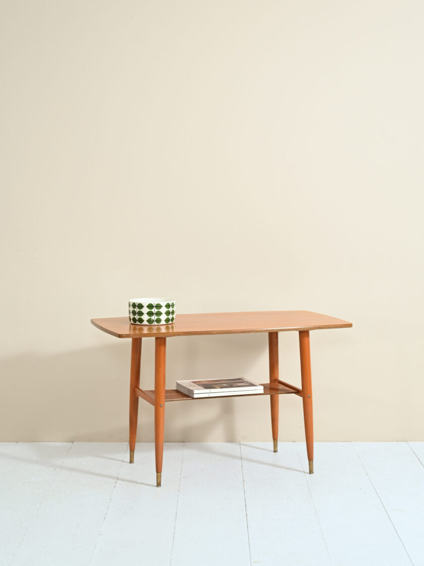 Coffee-table-scandinavo